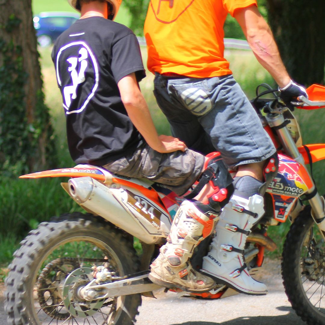 CAROUSEL 25 (IG Post) (5)